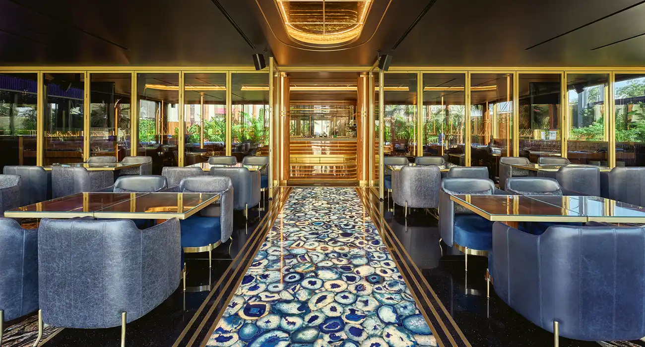   interior design for retail showroom